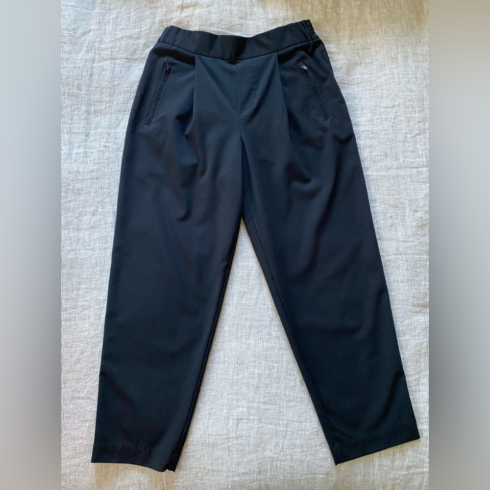 GAP Women’s Classic Black Dress Pants